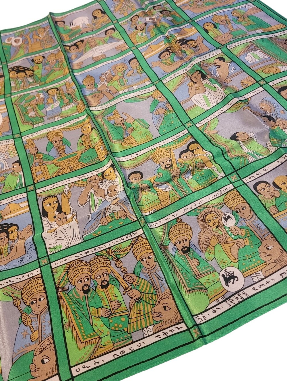 100% Pure Silk Queen Of Sheba Large Square Tile Green Scarf Rare Collectible Art